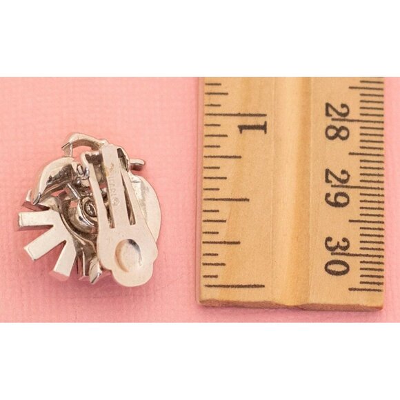 Art Nouveau Crown Trifari Clip On Earrings| H21 - Picture 2 of 2